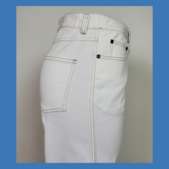 White hi-rise jeans - Picture 6 of 10